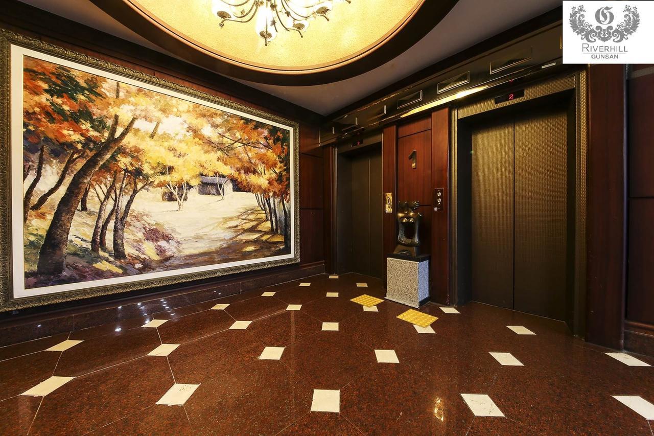 Gunsan River Hill Tourist Hotel Εξωτερικό φωτογραφία