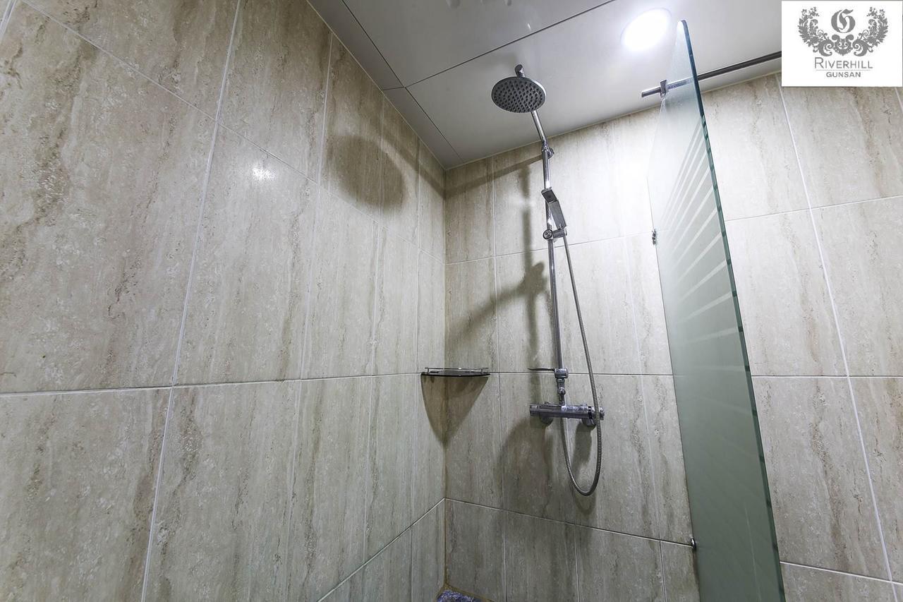 Gunsan River Hill Tourist Hotel Εξωτερικό φωτογραφία