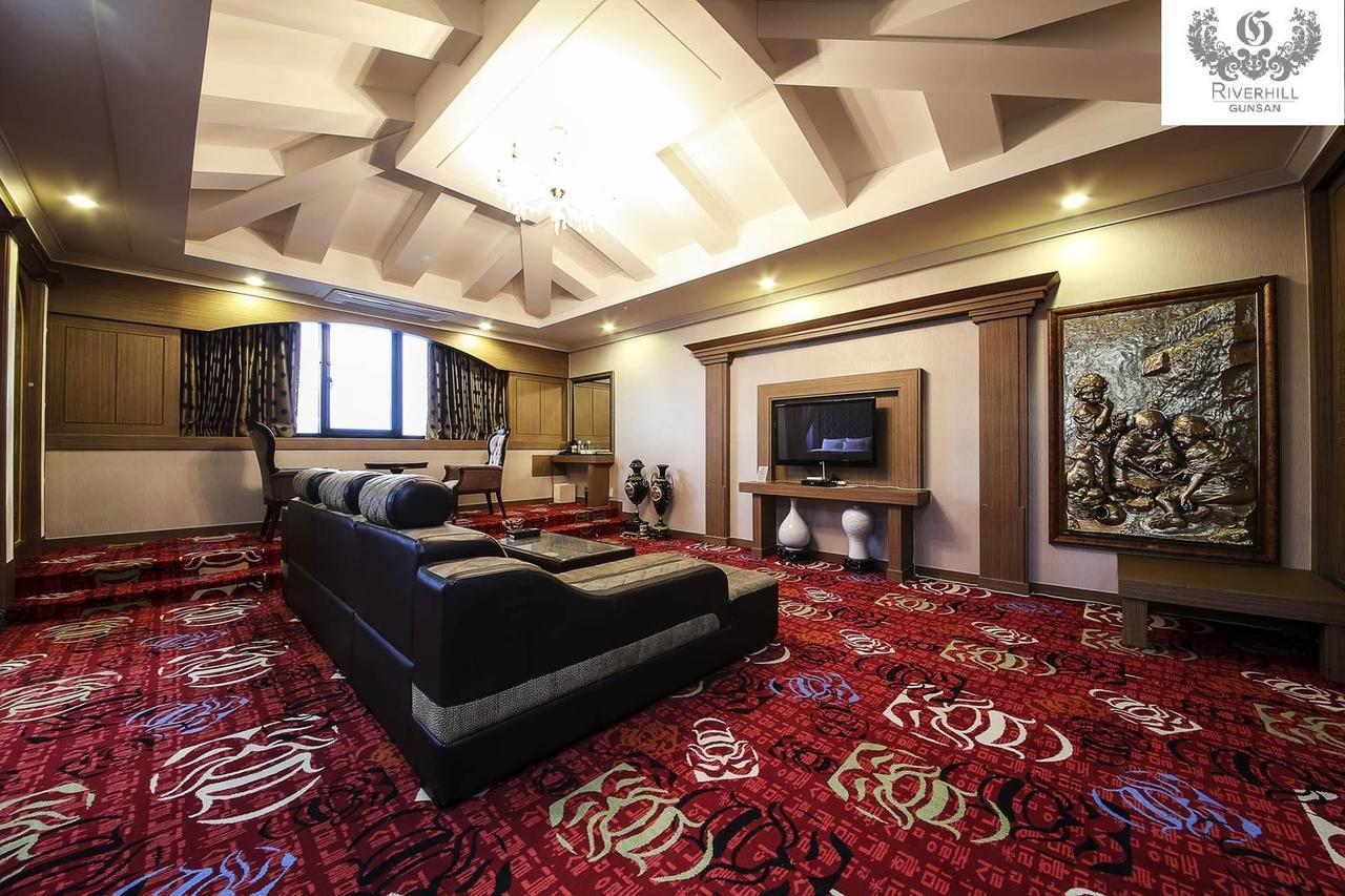 Gunsan River Hill Tourist Hotel Εξωτερικό φωτογραφία