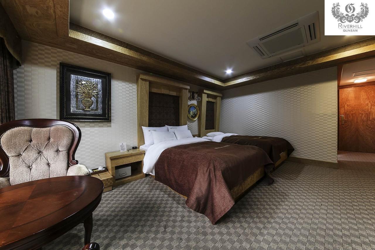 Gunsan River Hill Tourist Hotel Εξωτερικό φωτογραφία